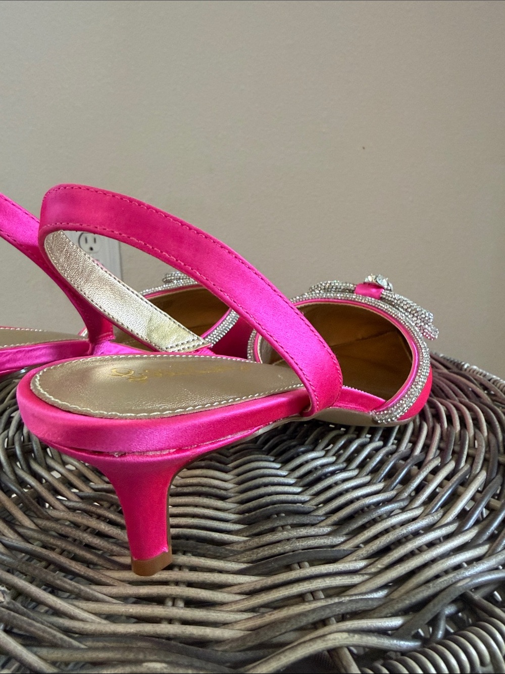 Lilly Pulitzer Hot Pink Satin Slingback Heels with Crystal Bow - Picture 6 of 12